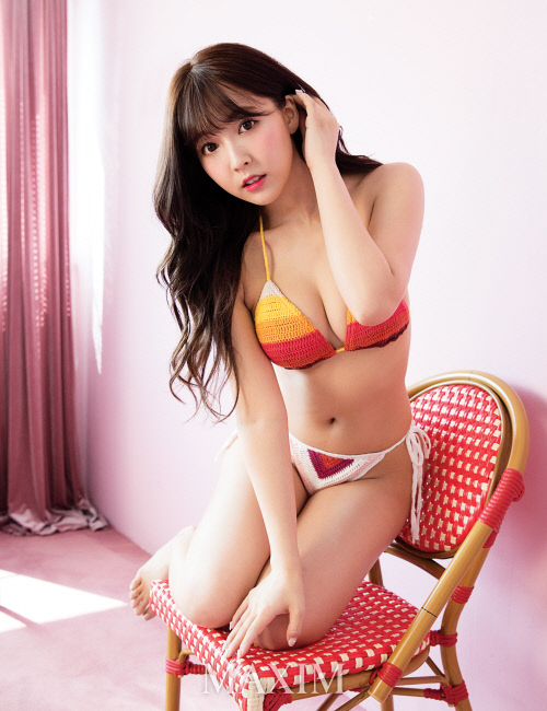 MAXIM_2018년 8월호_화보_걸그룹_허니팝콘_이미지_02