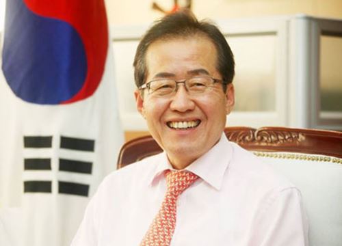 홍준표, 故 노회찬 의원 겨냥한 발언…민주당 "잔혹 노이즈 마케팅"