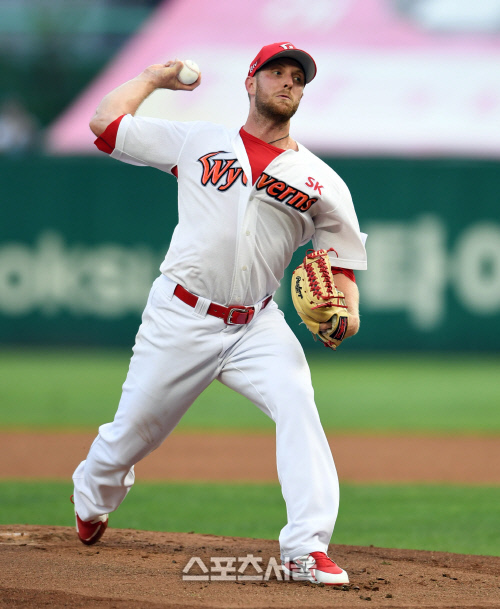 [포토]켈리, 승리를 책임지겠다~