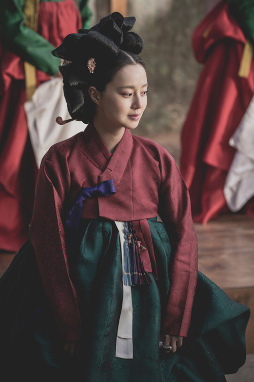 '명당' 문채원, 7년 만에 사극 복귀 "설레는 마음"
