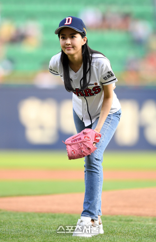 [포토] 미스코리아 박채원, 포수 심장 녹이는 눈빛