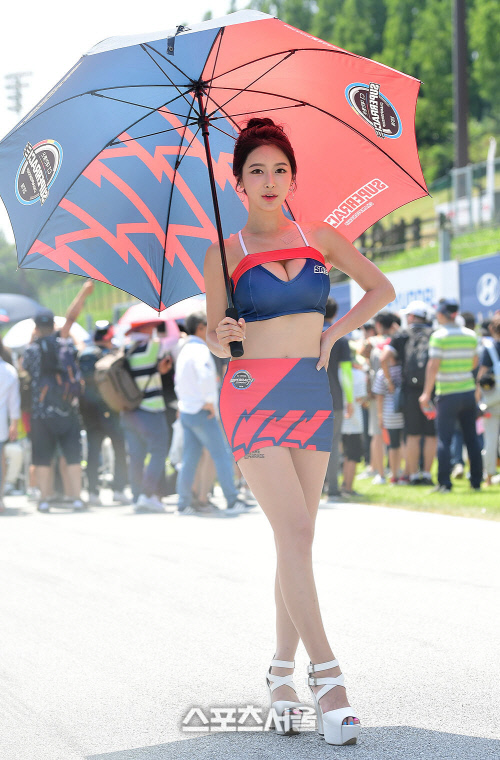 완벽한 비율의 모델 소이, E컵 이기도 해요~^^[포토]