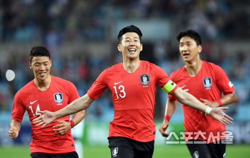 순위 산정 방식은 바뀌었지만…한국, FIFA랭킹 57위 유지