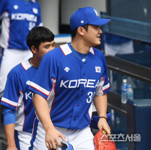 [포토] 최원태, 밝은 표정으로~!