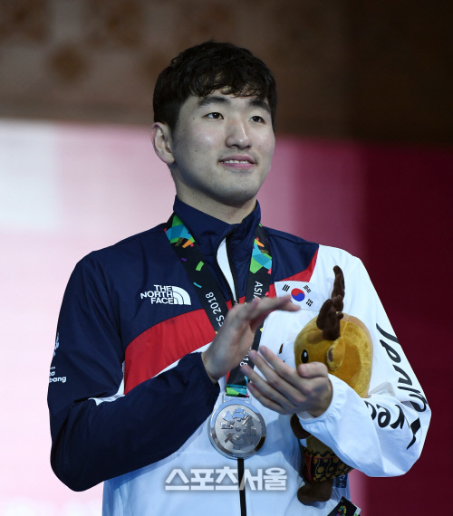 [포토] 부상 투혼 박상영, 값진 은메달