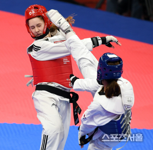 [자카르타AG]태권도 하민아, 대만에 패배…부상투혼 은메달