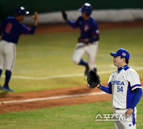 [포토] 양현종 \'1회부터 홈런을 허용하다니\'