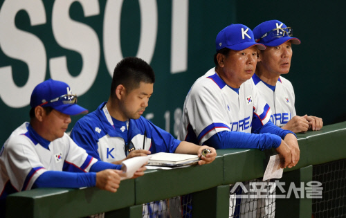 [포토] 심각한 표정의 선동열 감독