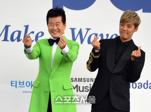 [포토]소리바다 뮤직어워즈, 블루카펫 태진아, 강남