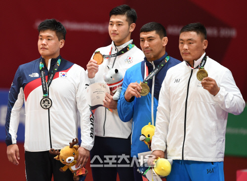 [포토] 조구함, 100kg급 은메달 차지