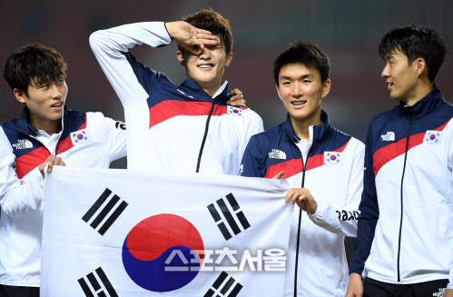 [포토] 김민재 \'델레 알리 세리머니\'