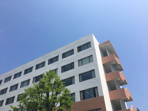 부동산 단톡방 통해 '아파트 호가 담합' 번져 단속 필요