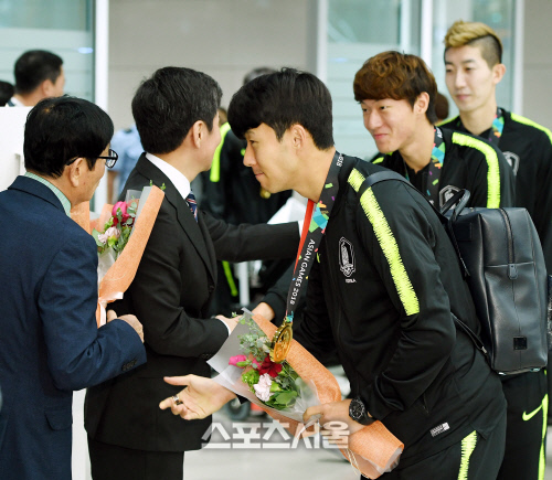 [포토] 손흥민-황의조-조현우, 와일드카드의 금의환향~!
