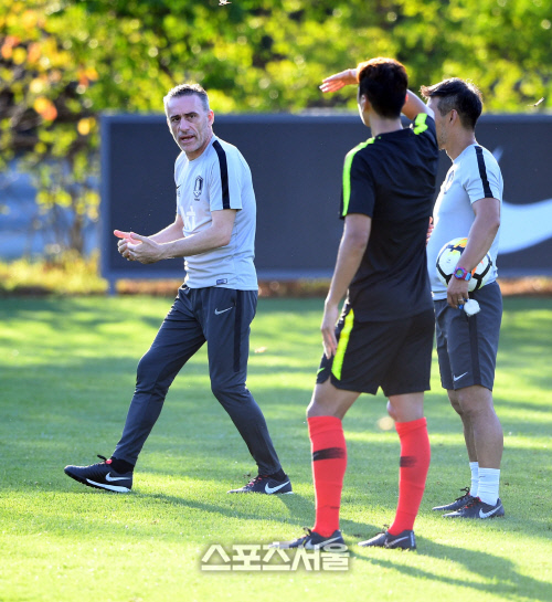 [포토]벤투 감독, 움직임이 말이야~