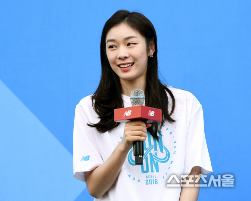 [포토] 런온 서울과 함께, 김연아도 응원합니다~!
