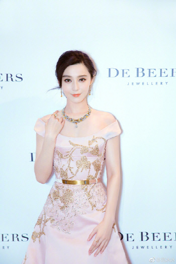 탈세 논란 판빙빙, 수갑 사진 등장까지 "영화 리허설 장면"[SS이슈]