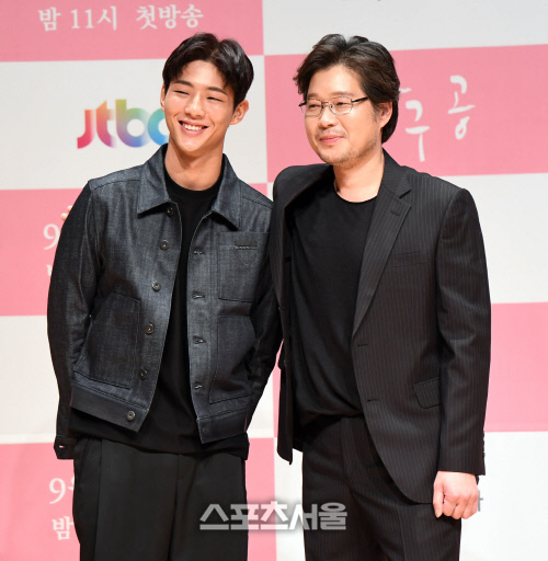 [포토]'탁구공' 유재명과 지수의 남남케미지수는?