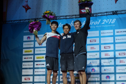 '클라이밍 신성' 천종원, AG 챔피언 이어 세계선수권 볼더링 은메달