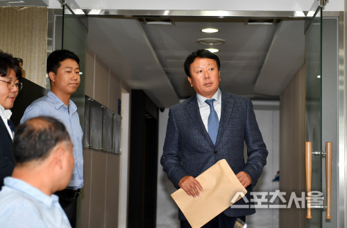 '병역논란 기자회견 선동열 야구대표팀 감독"[포토]