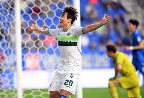 전북 우승으로 가자... 이동국 득점 성공! [포토]