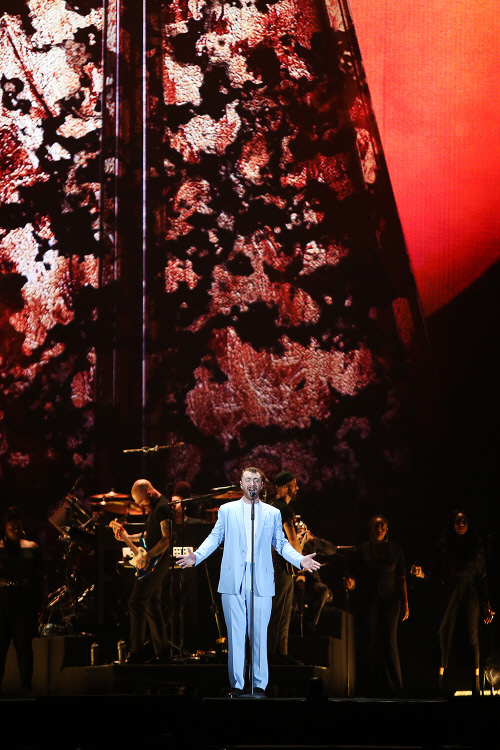 샘 스미스의 名品 보이스, 가을밤 서울 홀린 '라이브ASMR'[SS리뷰]