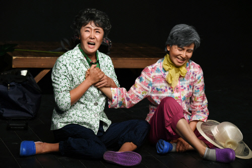 \'내친구 지화자\' 정미숙-이주화 연기장인의 협연!