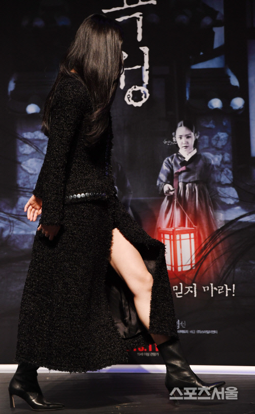 [포토] 손나은, 각선미 뽐내며~