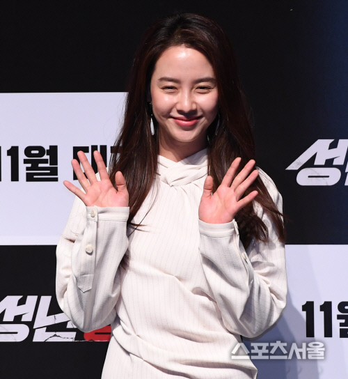 [포토] 송지효, 마동석 아내 됐어요~