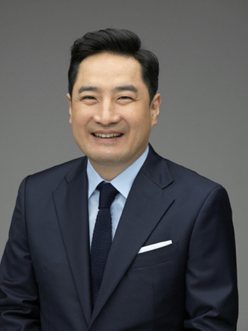 '징역 1년 법정 구속' 강용석, 김부선 변호는 어떻게 되나