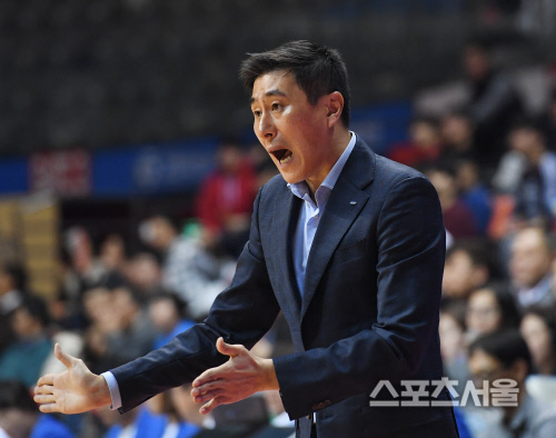[포토] 이상민 감독, 치고 빠지라고~