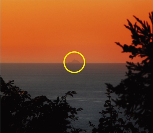 "오키섬에선 독도 절대 안보여"…서경덕, 日 영토장관에게 일침