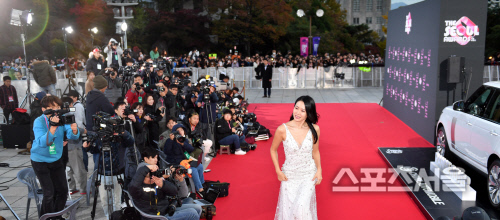 밥 잘 사주는 누나, 손예진[포토]