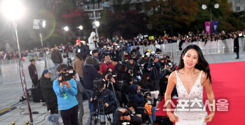 밥 잘 사주는 누나, 손예진[포토]