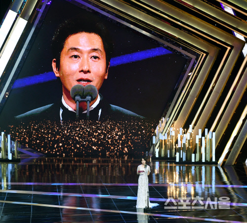 [포토] 더 서울어워즈, 고 김주혁을 기리며...