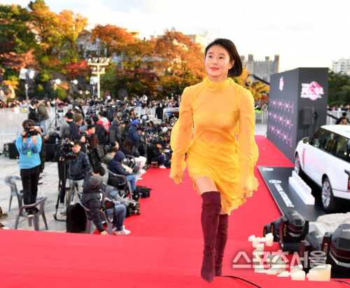 더서울어워즈  예지원, 가을 맞춤 의상[포토]