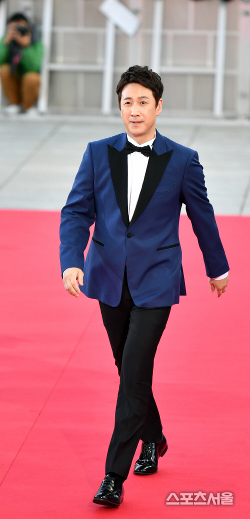 "국민아저씨" 이선균[포토]