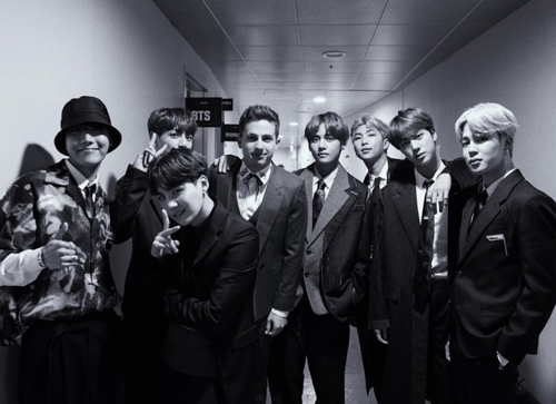 찰리 푸스X방탄소년단, 합동 무대 인증샷 공개 "♥"[★SNS]