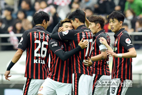 [포토] FC서울 윤주태-고요한, 이렇게 기쁠 수가~!