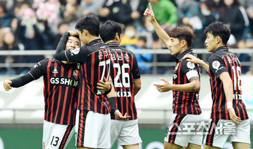 [포토] FC서울 윤주태-고요한, 선제골이다~!