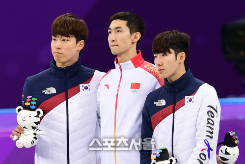 [포토] 男 500m 황대헌-임효준, 은-동메달 차지