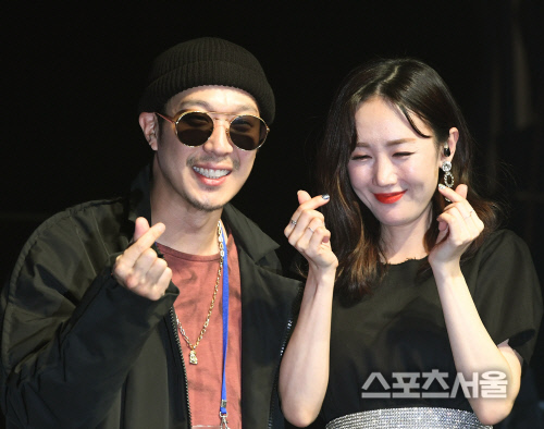 [포토] 가수 하하-별, 너무 쑥쓰러워요~