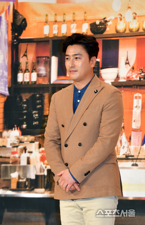 [포토]'국경없는 포차' 안정환