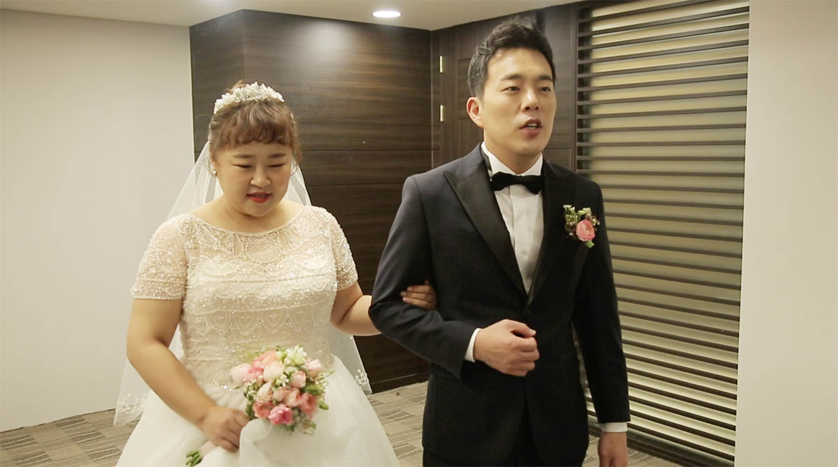 '외식하는 날' 홍윤화♥김민기, 결혼식 뒷이야기 공개
