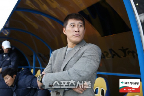 [오피셜]고정운 감독, 안양과 결별…1년 만에 퇴진