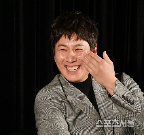 [포토] 이선균, 너무 웃겨~