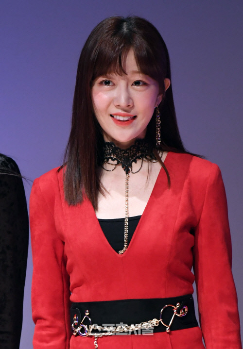 라붐의 유정, 6th 싱글.. 타이틀은 불을 켜! [포토]