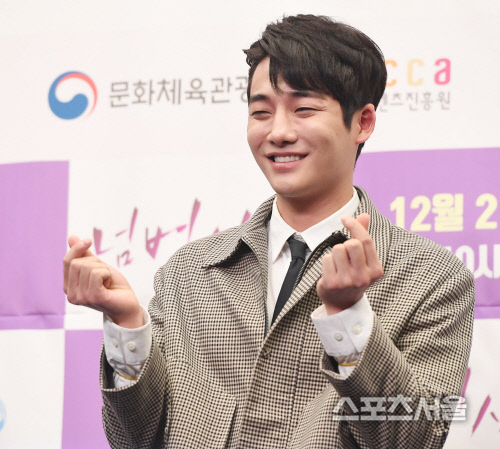 [포토] 강율, 매력적인 미소~!