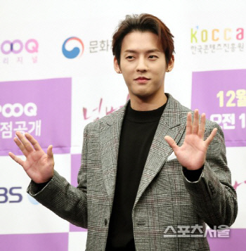 비투비 측 "민혁 아버지 채무, 확인 후 입장 공개할 것"