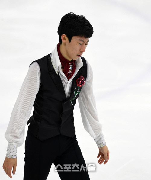 KB금융 전국 남녀피겨스케팅 이시형, 오늘은 실수가[포토]