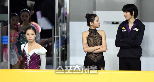 KB금융 전국 남녀피겨스케팅 1위간의 대화[포토]